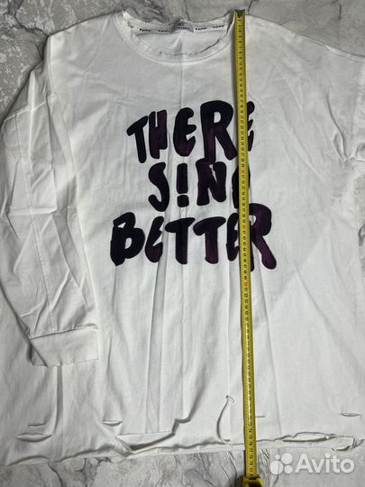 Лонгслив oversize удлиненный рваный новый