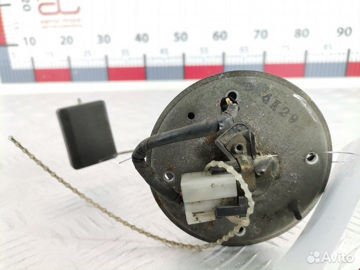 Датчик уровня топлива Mazda Xedos 6 1994