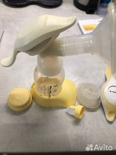 Молокоотсос medela ручной