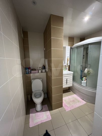 2-к. квартира, 50 м², 8/10 эт.