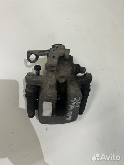 Peugeot 308 задний суппорт правый