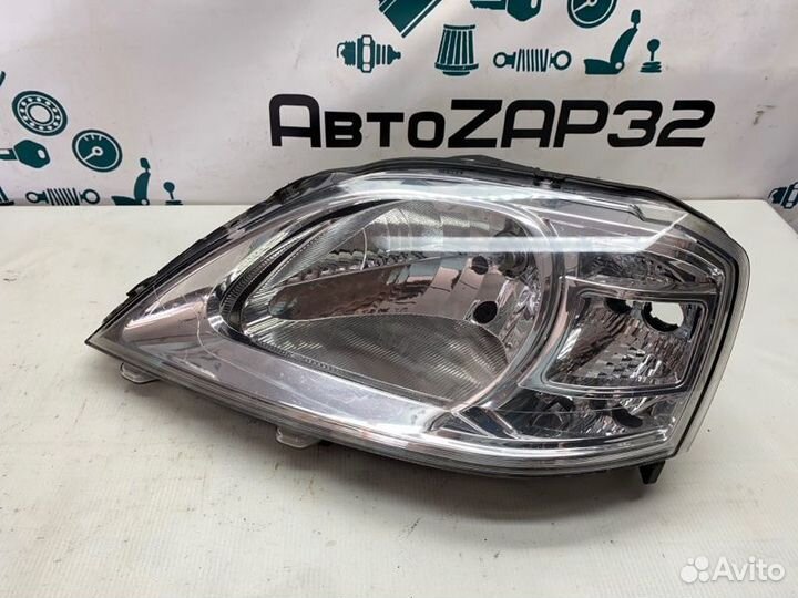 Фара левая Лада Ларгус 21129 2019