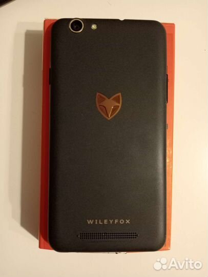 Смартфон Wileyfox spark x