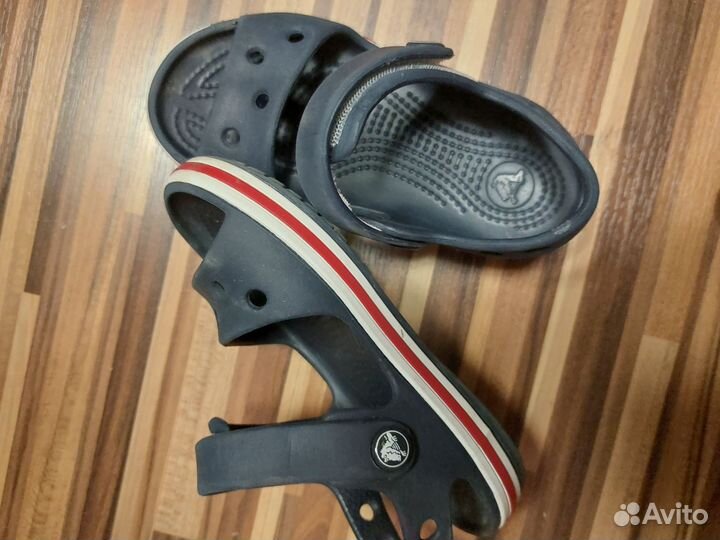 Сандалии crocs c 9