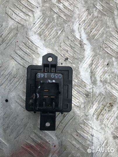 Реостат печки Mitsubishi Asx 2014