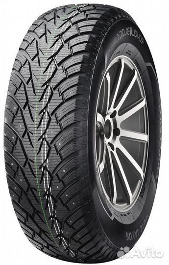 Royal Black Royal Stud 215/70 R16