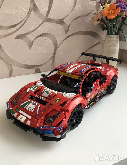 Lego Technic Ferrari 488 GTE 42125, оригинал