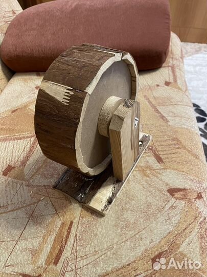 Беговое колесо для грызунов