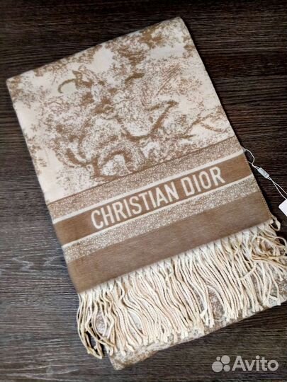 Палантин Dior