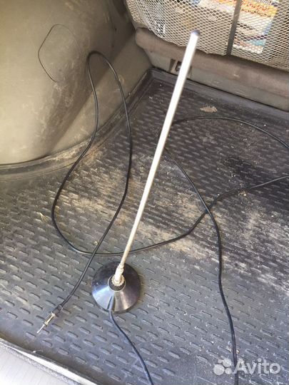 Автомобильная антенна