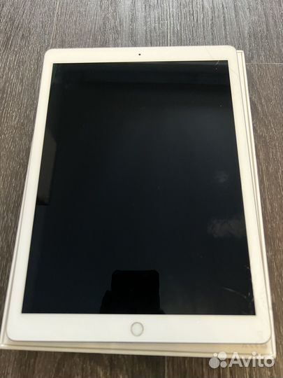 Монументальный iPad Pro 12,9 Sim 256 gb 2018