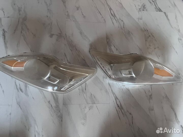 Стекла на фары ford focus 2 рестайлинг б у