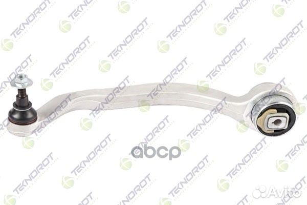 Рычаг подвески с шаровыми опорами в сборе перед