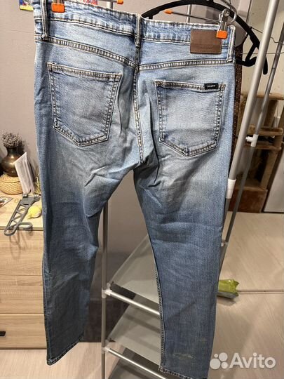 Джинсы pull and bear 32