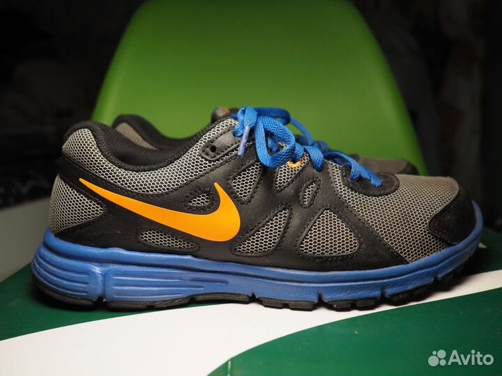 Кроссовки Nike revolution 2