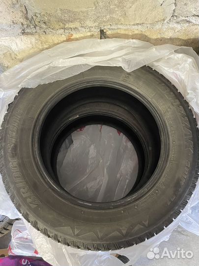 Bridgestone Blizzak Spike-01 195/65 R15 91C