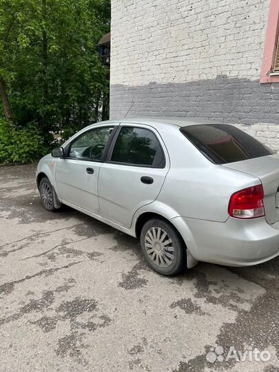 Chevrolet Aveo 1.4 МТ, 2004, 280 000 км