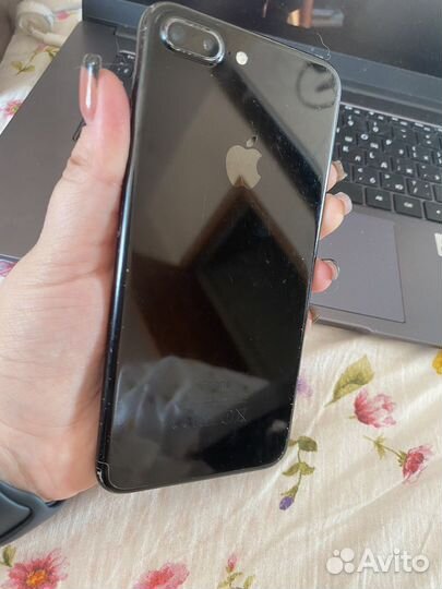 Телефон iPhone 7 plus