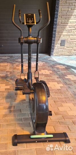 Эллиптический тренажер torneo transform, С-530