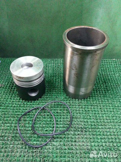 Поршень с гильзой Паз 245 Д260