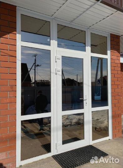 Пластиковые входные группы