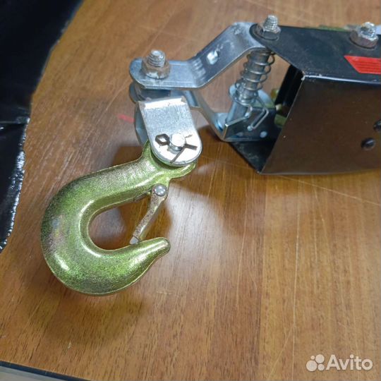 Лебедка ручная 2т