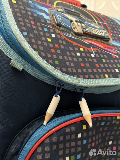 Рюкзак школьный