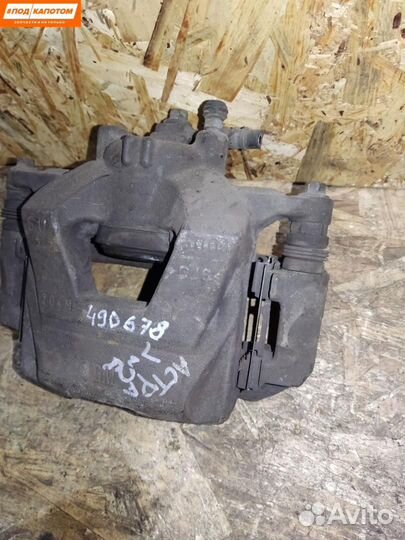 Суппорт тормозной передний левый Opel Astra J