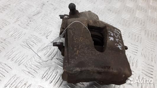 Суппорт тормозной передний правый skoda yeti 1 (4S