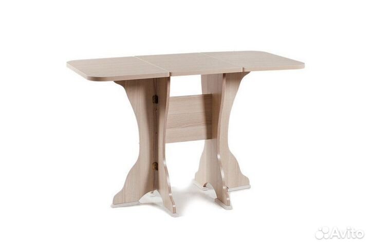 Стол кухонный