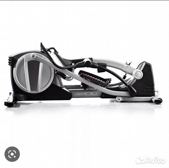 Эллиптический тренажер