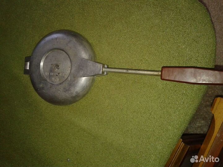 Вафельница орешница СССР