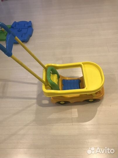 Детская машина каталка 3 в 1 Chicco