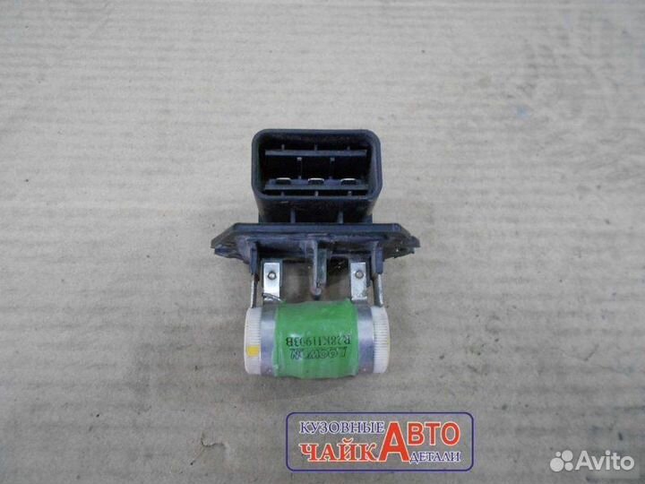 Резистор вентилятора охлаждения Hyundai Solaris 1