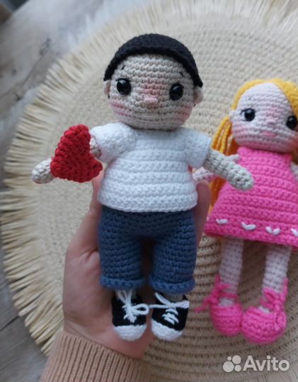 Вязаные куклы парочка love is