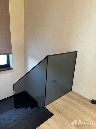 Лестница из стекла