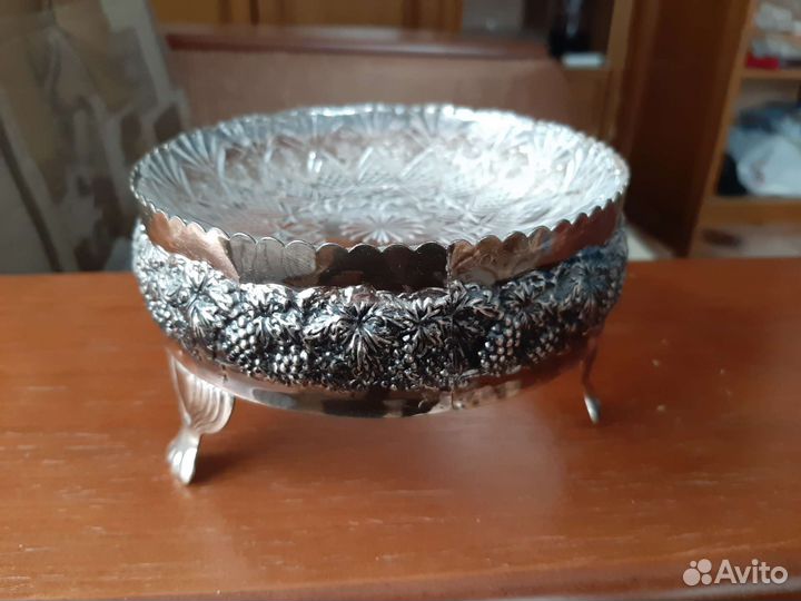 Конфетница несколько шт