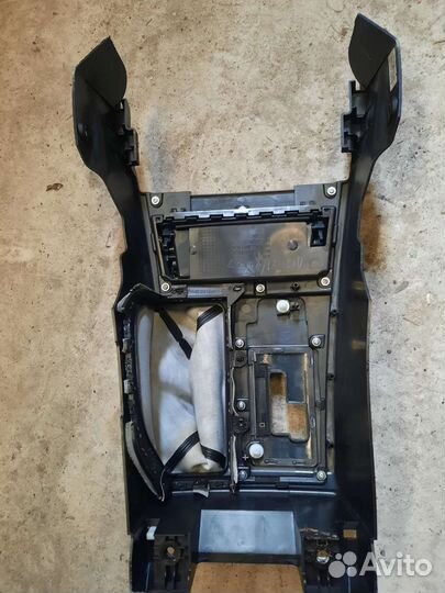 Центральная консоль mitsubishi pajero sport 2