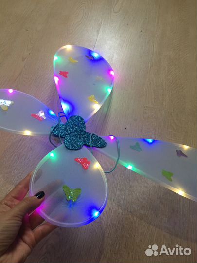 Продам детские крылья