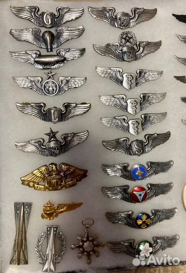 Кокарды шевроны бейджи знаки различия