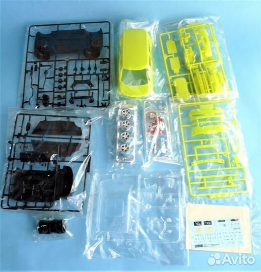 Сборная модель автомобиля Toyota Bb Z Q version