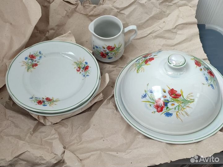 Набор столовой посуды на 6 персон