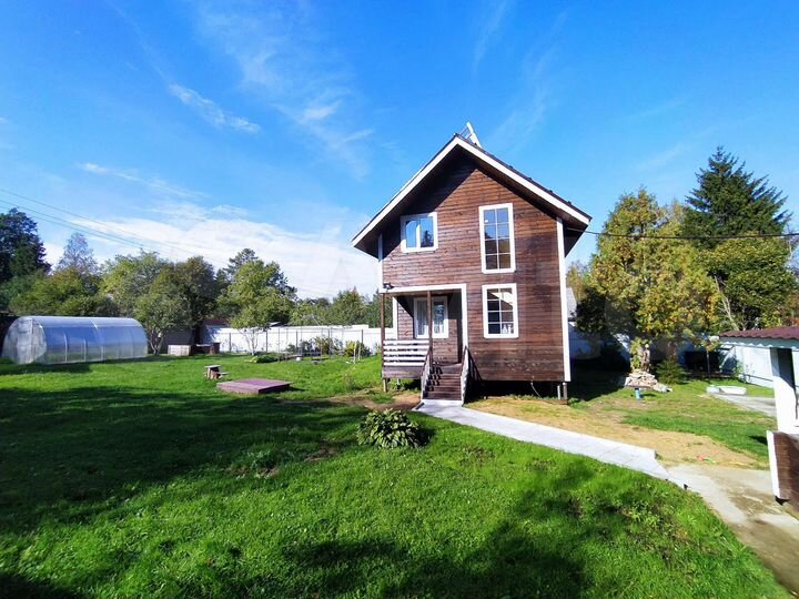 Дом 73,6 м² на участке 9 сот.