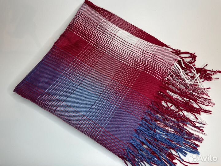 Платок мягкий теплый