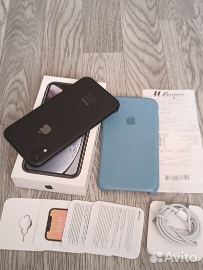 iPhone Xr, 64 ГБ