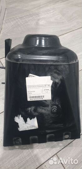 Чашка амортизатора передняя правая