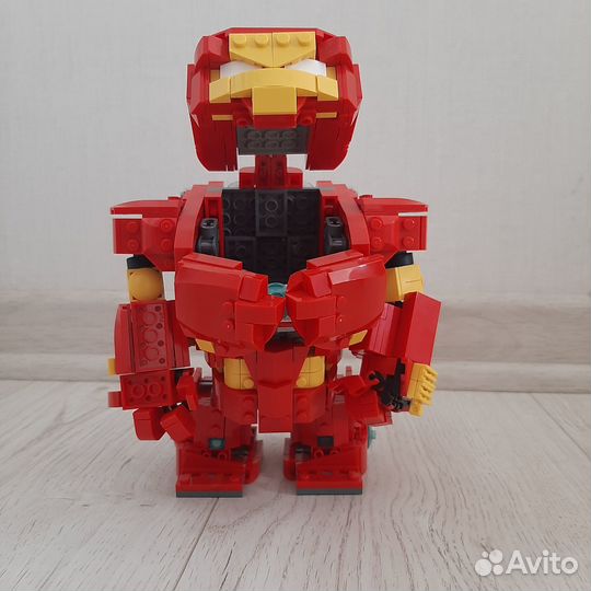 Lego Hulkbuster, Лего Халкбастер