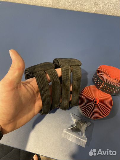 Намотка на руль велосипеда