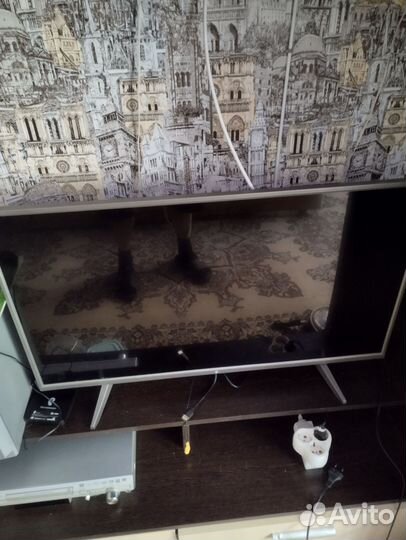 Телевизор Dexp H32E8000Q