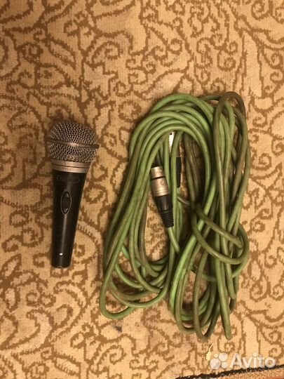 Вокальный микрофон